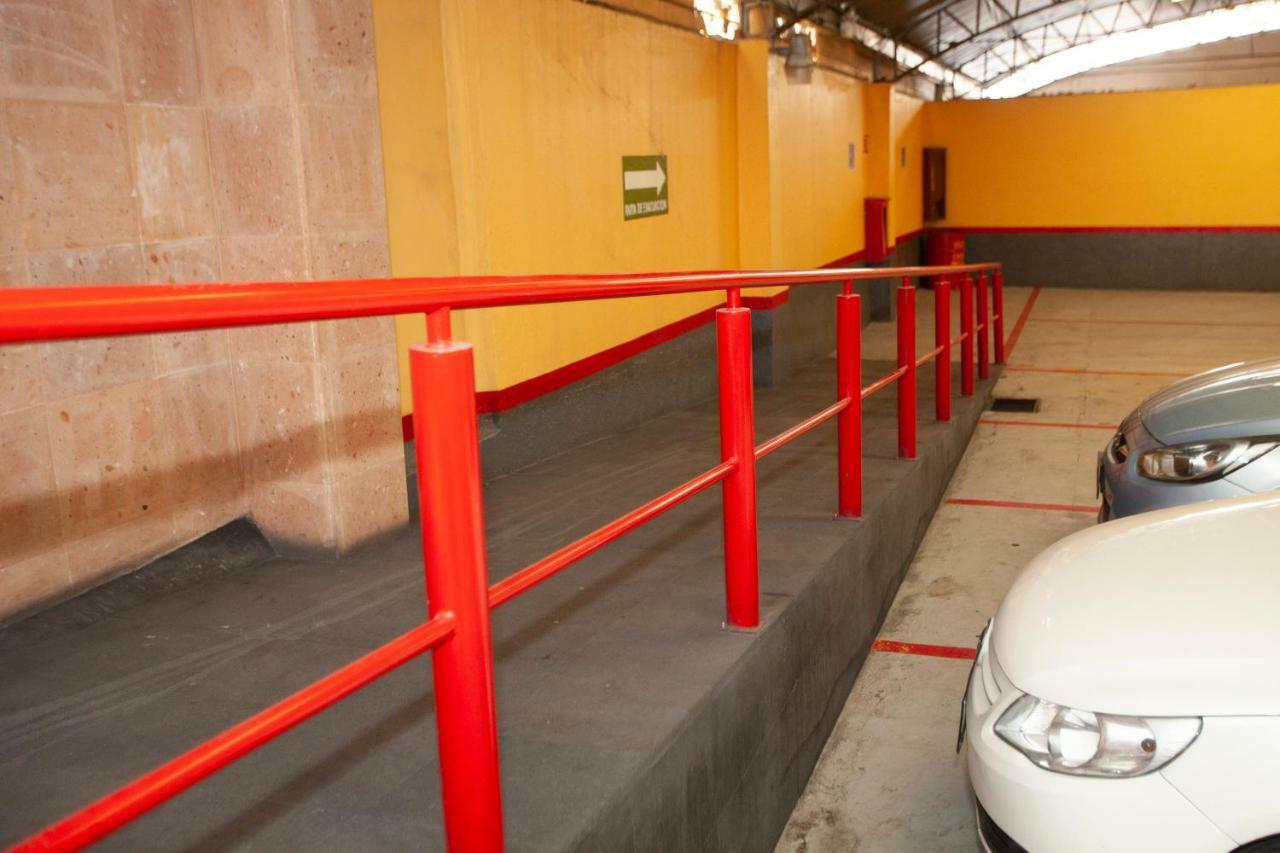Hotel Tres Colonias - Solo Adultos メキシコシティ エクステリア 写真